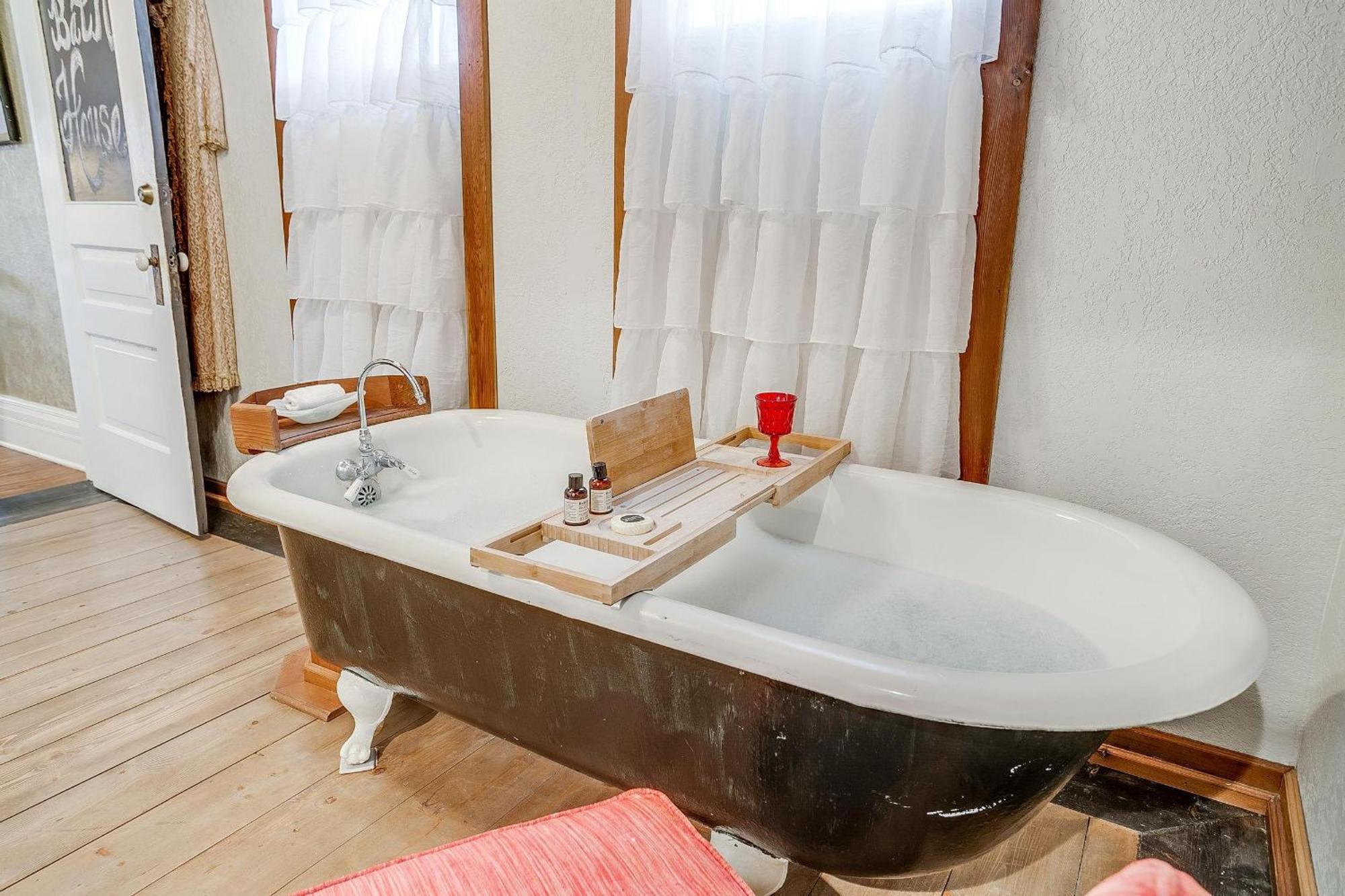 The Gallery House Boutique Hotel