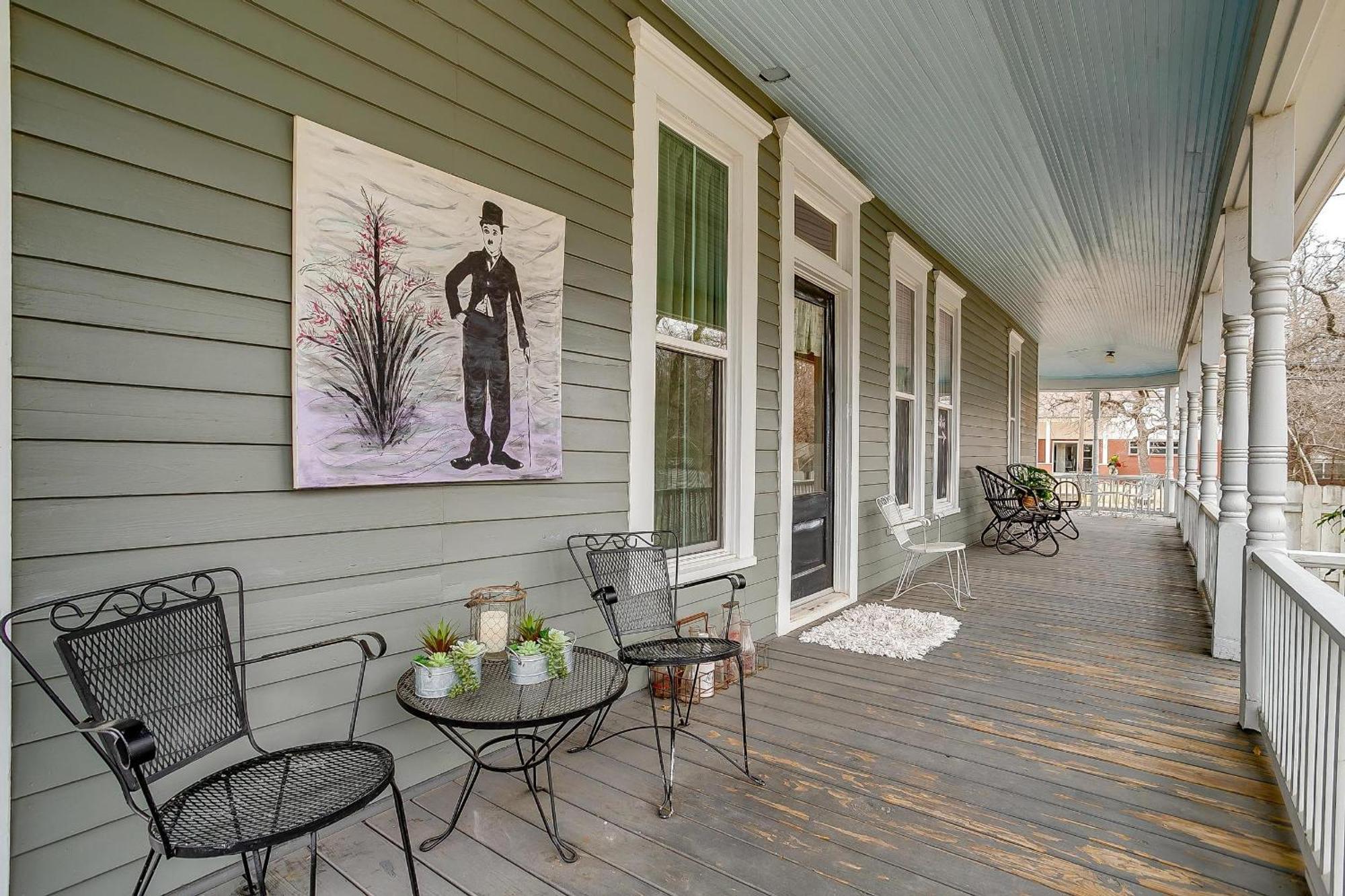 The Gallery House Boutique Hotel Stephenville
